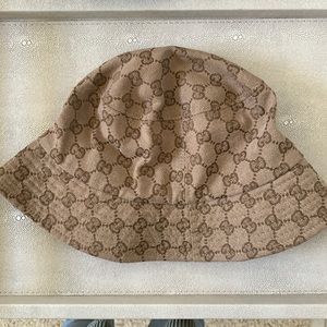 Vintage Gucci bucket hat